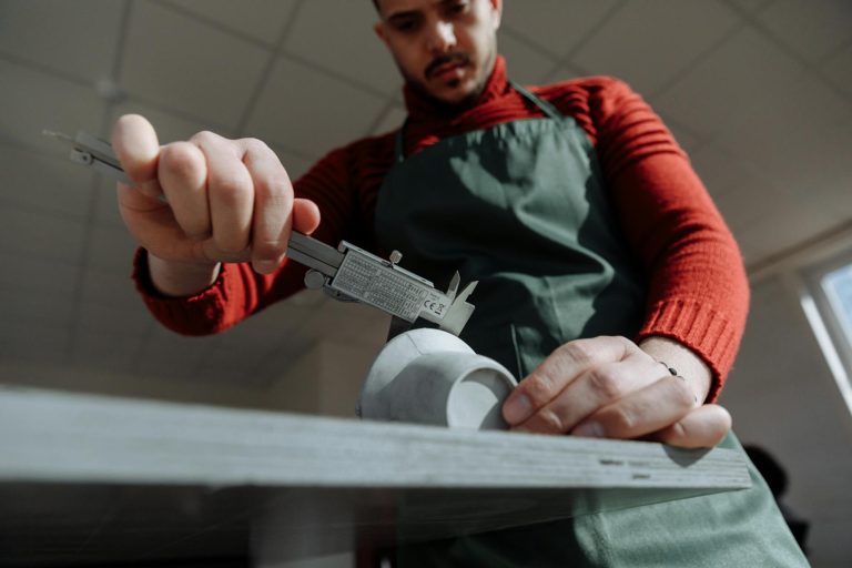AEO versenytárs elemzés: Ismerd meg a riválisaidat!